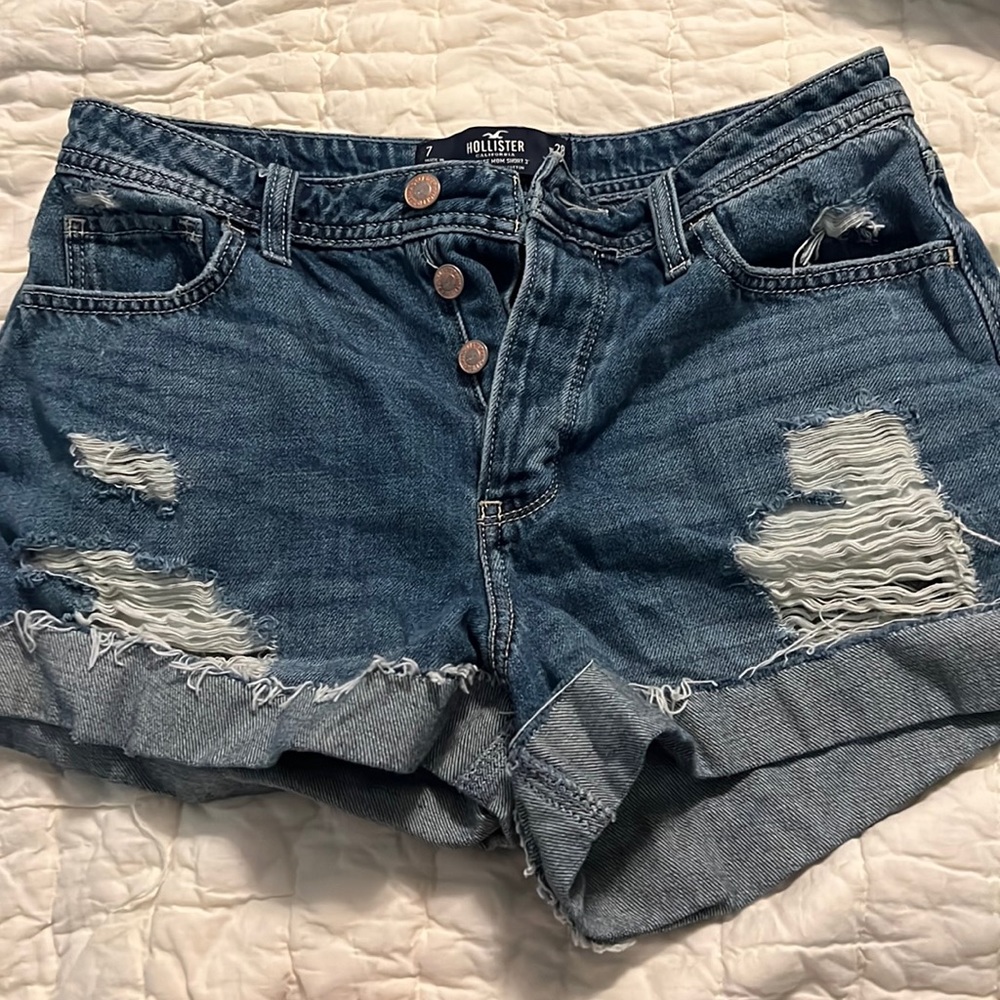 hollister jean shorts size 7